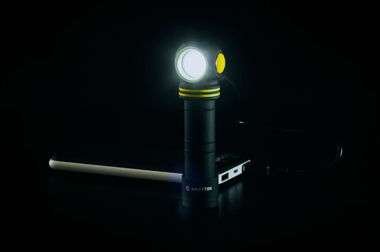 Čelovka 4v1 Armytek ELF C2 USB (1100lm)