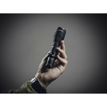 Taktická baterka Armytek Viking Pro Magnet USB (22